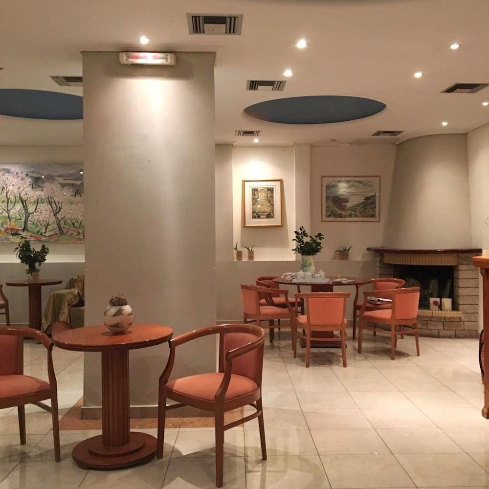 特尔斐 Pythia Art酒店 外观 照片